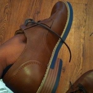 Dress shoes